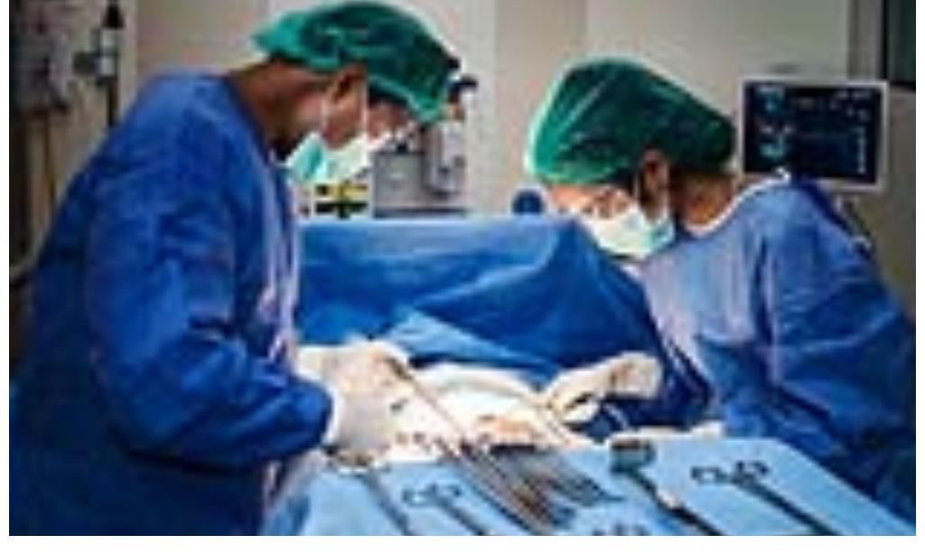 医生|53岁女子脑梗入院，凌晨离世，医生含泪苦劝：炒菜时1种调料要少放