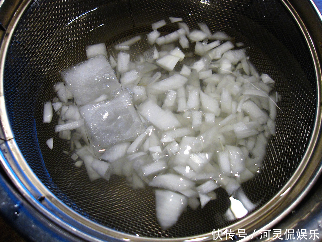 奶油乳酪|一到冬天,我家面条就要换种新吃法,不蒸不煮也不炒,却比肉还香