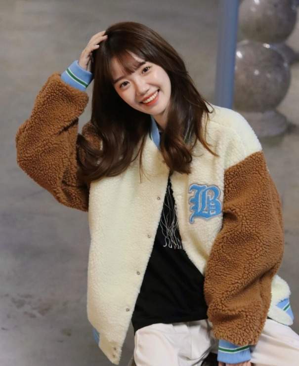 外套|冬天的第一件外套非“羊羔毛”莫属,保暖时髦还减龄,潮人都上头