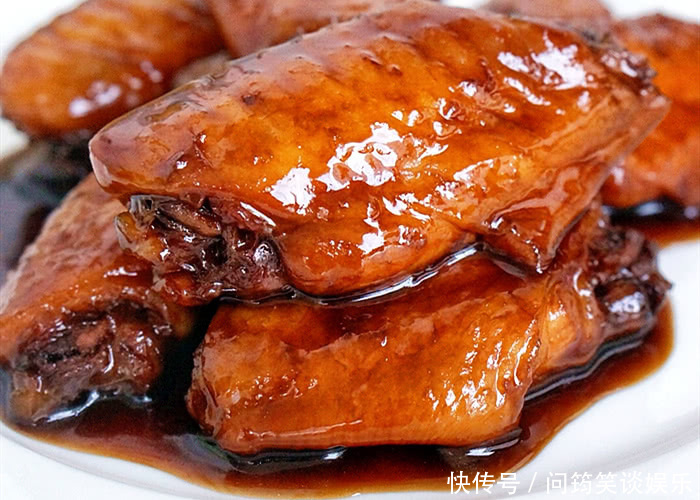 糖色|想吃可乐鸡翅不用买,在家就能做,技巧教给你,新手做的也好吃