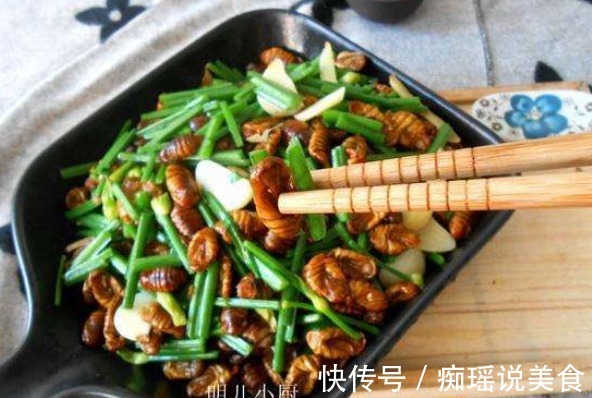 韭菜和此物是绝配，每天炒一盘，腰不酸了，腿不软了，早食早受益