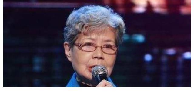 央視第一女主持人沈力：晚年重獲愛(ài)情，兒子卻是她的遺憾