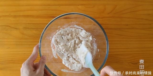 无法揉出手套膜来试试水合法揉面吧,超级轻松省力