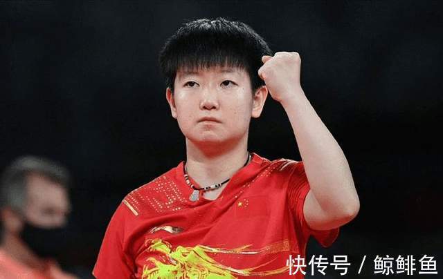 全家福|珍藏!孙颖莎全家福,妈妈气质佳与小莎形似姐妹,小莎与爸爸更像