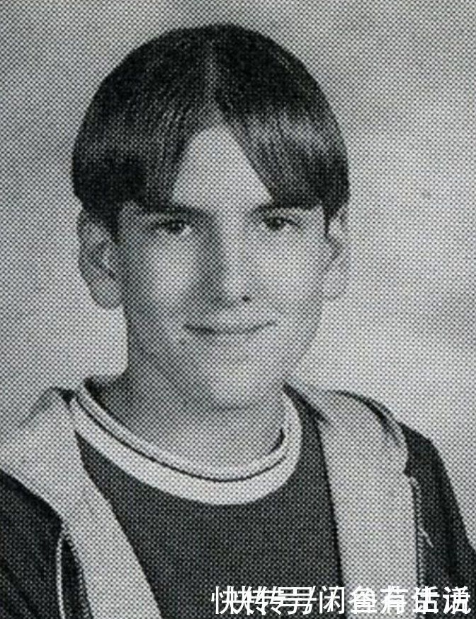 jeffree|国外美妆博主才是真的壕!爱马仕包包当伴手礼,香奈儿随便切着玩