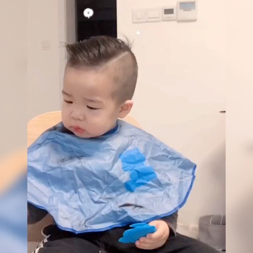 改造|巧手妈妈改造自家宝宝走红,瞬间“宅男变男神”,网友满分好评