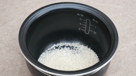 红曲|护血管只知道吃三七？天然“血管清道夫”，中医常用它泡水喝