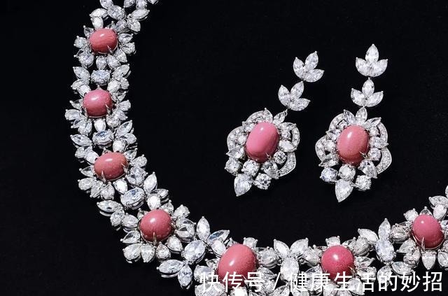 钻石 爱它就要会保养,五大名贵珠宝专业保养指南「推荐」!