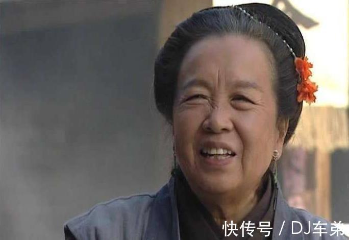 文学作品!《水浒传》里面,那个卖梨的小孩子,却成了潘金莲一事的最大赢家