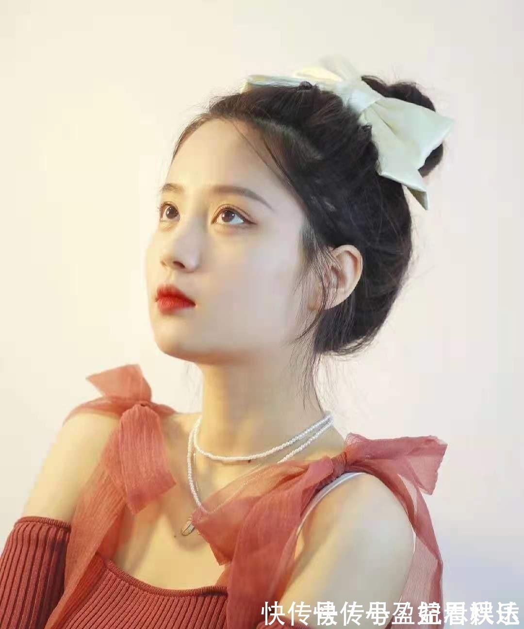 发型|你适合“披头发”还是“扎头发”,主要取决于这三个部位