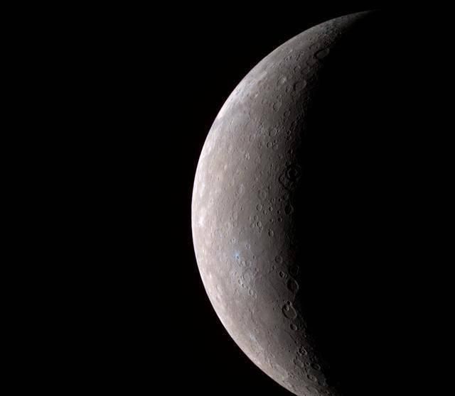 太陽系 在太陽系中水星離太陽最近,為什么它沒有被蒸發(fā)掉呢這里告訴你原因