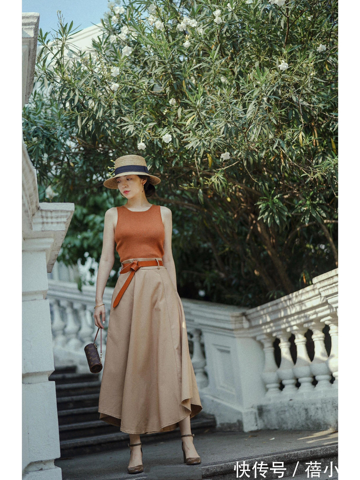 衣品|衣品好的30+女人喜欢穿半身裙，优雅又气质，学三木博主就OK