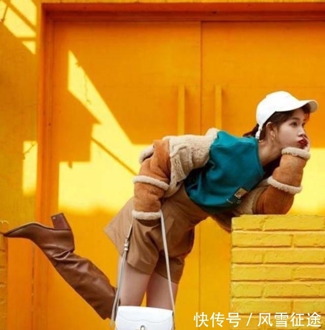 破洞牛仔裤|陈瑶的漫画腿太美了,短裤配高筒靴子超拉风,精致又帅气