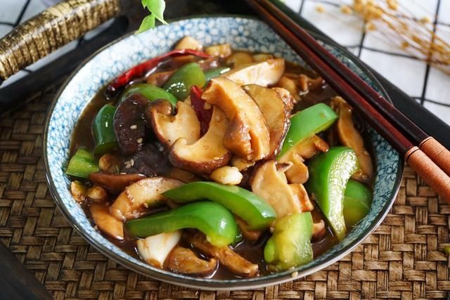 团圆|中秋节临近，推荐10道适合家宴的菜，中秋团圆照着做，好吃还省事
