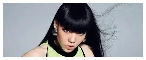 当年红极一时的吴莫愁，到如今的无人问津，她到底经历了什么？