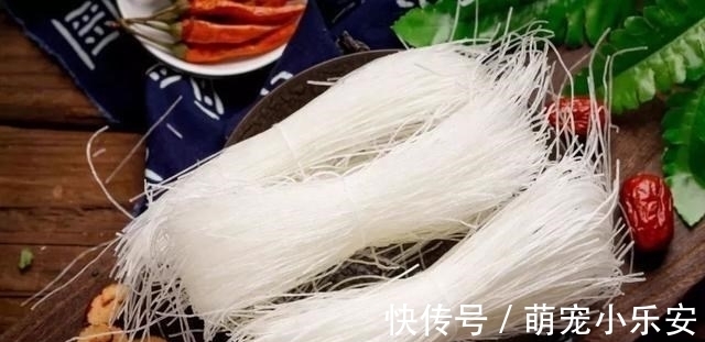 妈妈|“白血病”专挑孩子下手,是因孩子爱吃这道菜,3种食物少给娃吃