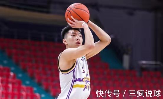 托多洛维奇|打断2根骨头!CBA上演暴力犯规,广厦大将或面临联盟顶格制裁