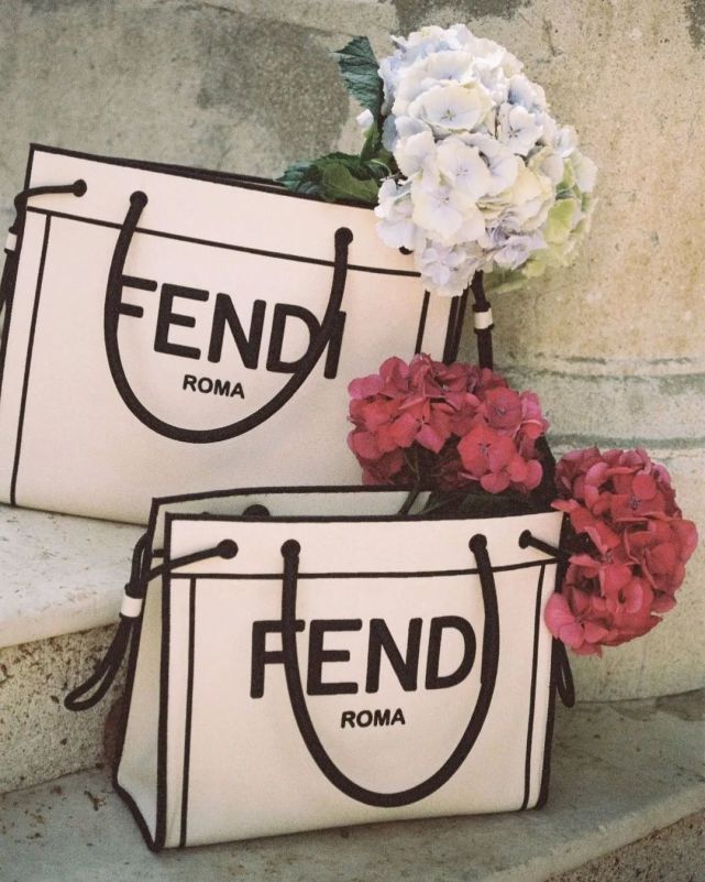 fendi|不会吧？原来最火的包包是「购物袋」