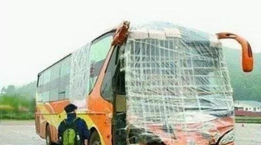 |幽默段子： 小舅子说出租房隔音很差，睡到后半夜，总能听到……