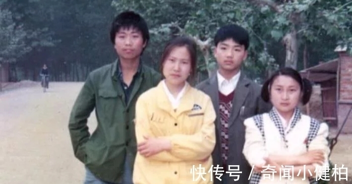 白手起家|刘强东年轻照片流出，让人感觉心酸，网友真正的白手起家