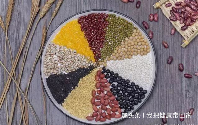 夫妻|100岁夫妻长寿食谱不爱米饭，就爱4样菜，清肠养胃病不找