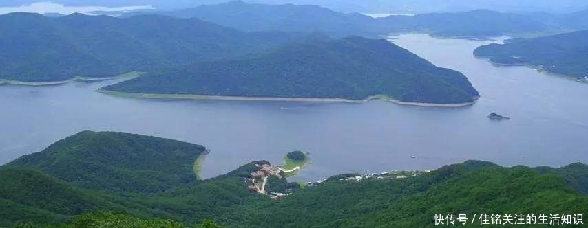 三国演义|三国历史上的诸葛亮，不是演义中的智多近妖，而是一个全才