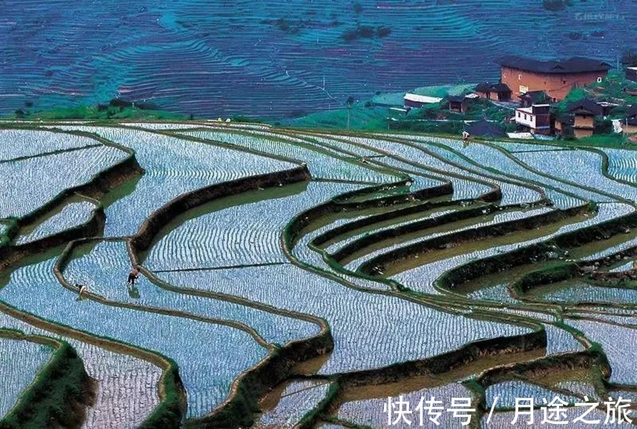 田园之乐|在千亩梯田间，看土楼雨雾缭绕，处居观景，一赏田园之乐