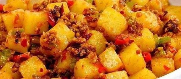 女性不想早衰，4种食物经常吃，补水养颜，天然滋补，早吃早好