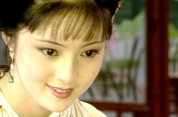 薛宝钗$红楼梦中宝玉挨打，她却十分高兴，是害死黛玉的罪魁祸首