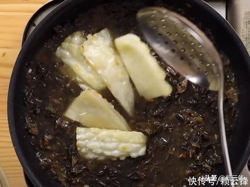 食材|教你用苦瓜跟梅菜干增添风味，更适合夏天加入神秘食材更下饭