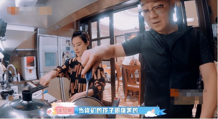 刘璇|体操冠军刘璇“铁血育儿”,儿子4岁仍不让吃盐,专家:很正确