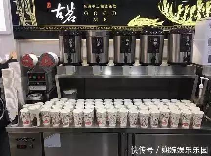  当奶茶店接到600多杯的大单 千万别高兴太早……