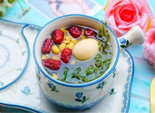 它是藏在身邊的“補(bǔ)血方”，簡單煮一煮，氣血雙補(bǔ)，臉色越來越紅潤