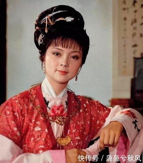 王夫人@薛宝钗光速逃离大观园后,却向王夫人说了这样一番话!