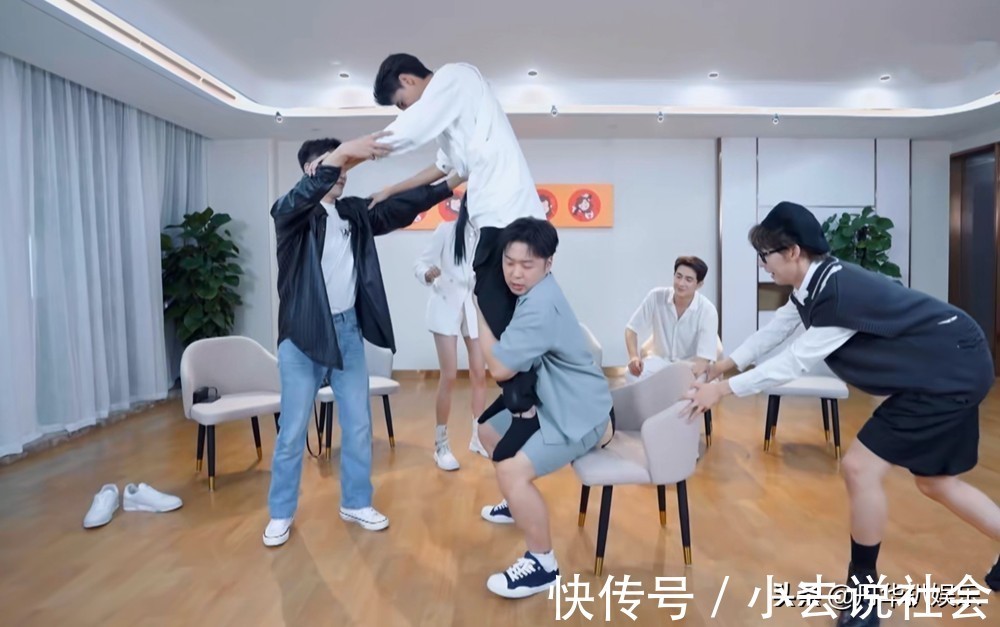 《最后的贏家》李易峰被關(guān)密室，關(guān)曉彤成智商擔(dān)當(dāng)，杜海濤絕了