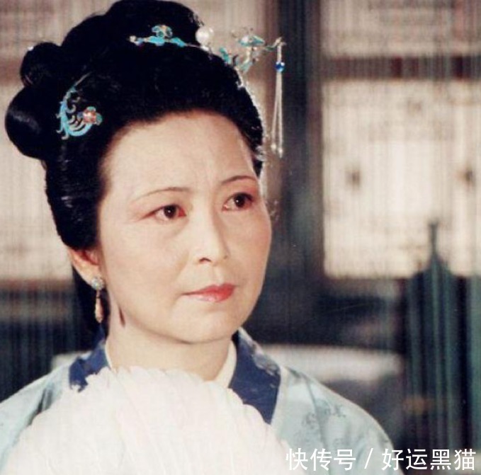 曹雪芹&贾宝玉并不爱薛宝钗,到最后娶了她,是他最狠的报复