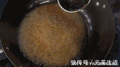 黑不发苦|炒糖色，先放冰糖就错了，多做1步，糖色红亮诱人，不发黑不发苦