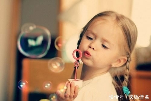 字义|女宝宝起名:丁姓的女宝宝取个什么名字比较好听呢?