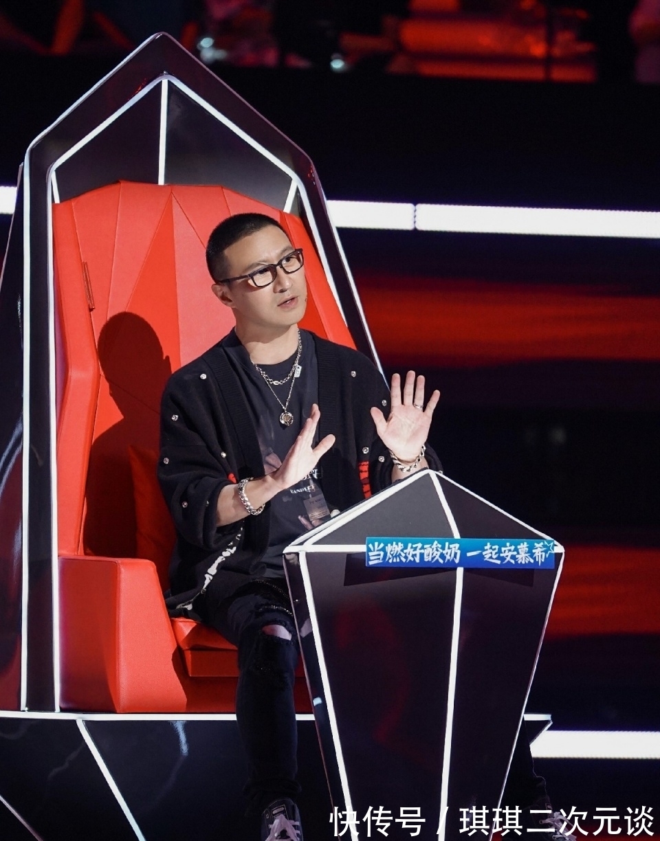 抢人大战|《2021中国好声音》抢人大战升级，李荣浩分享“凡尔赛”省钱绝招