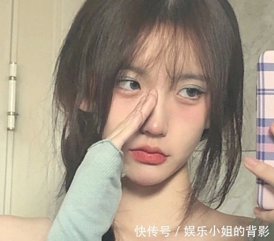 天生就有“娃娃脸”的女孩，一般有这3特征，别以为是自己胖了