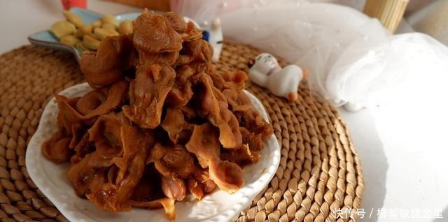 卫生|鸡胗这样做干净卫生又美味,一次一盘都吃不够