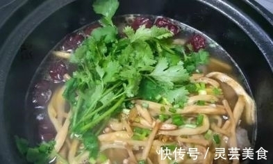 桂圆|失眠最怕这道汤,隔2天喝1碗,一觉睡到自然醒,想睡不着都难