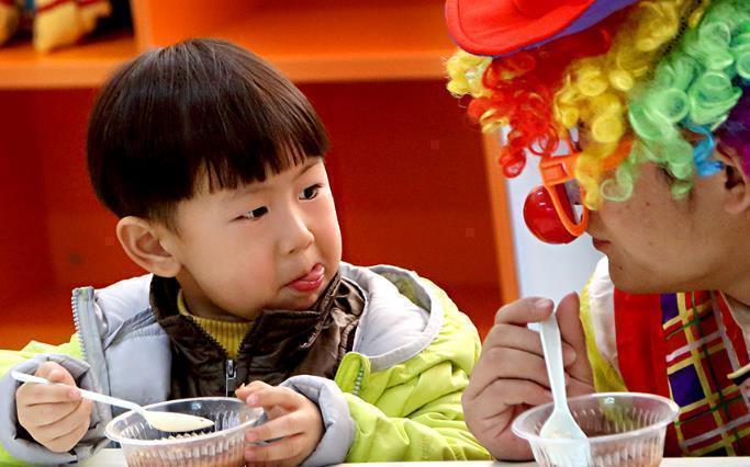 个儿|到了“猛长期”,孩子身体会发出3个信号,抓住了能多长2到6厘米