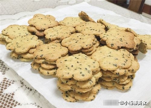 阿胶|它香酥可口，越嚼越香，当做零食吃，补血又暖宫，比阿胶强！