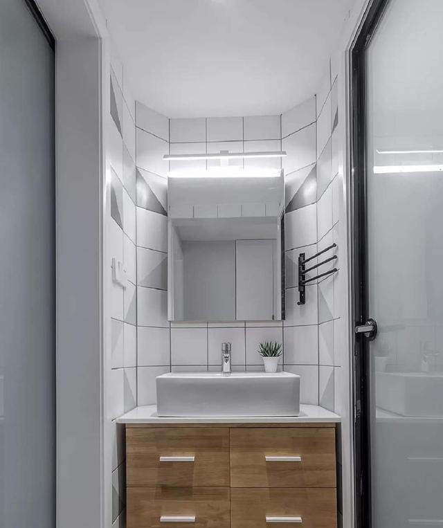 淋浴间|等我买第二套房,卫生间不装马桶,也不装洗漱台,这样设计更实用