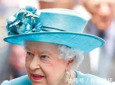 珍珠项链&玛格丽特对此五股项链情有独钟,四次出现在生日肖像中,厉害了!