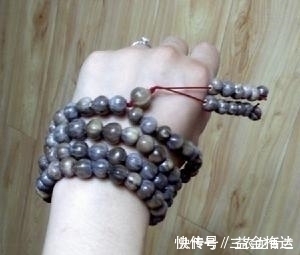 珠子|农家房前屋后一种驯化有近万年历史的野草, 却是农村女孩子的最爱