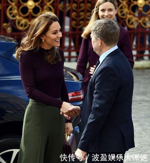 凯特王妃穿旧衣好优雅,聪明女人学会3个技巧,旧衣能搭出新时尚