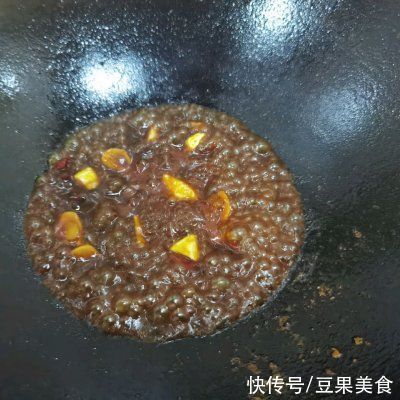 好吃到舔盘的酱爆茄子 超简单版～，吃一次就上瘾