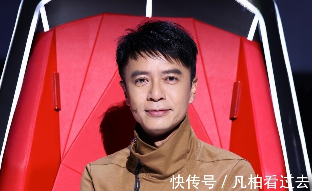 助教|开口第一句就唱错歌词，这都能赢？《中国好声音》彻底变味儿了
